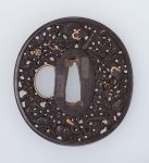 Tsuba with design of dragons and pearls
